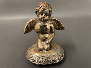lot 47 image: Vintage Cherub Angel Figurine with Winged Design and Antique Finish