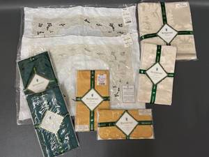 lot 50 image: Waterford Linens Collection Napkins, Tablecloths, etc Set