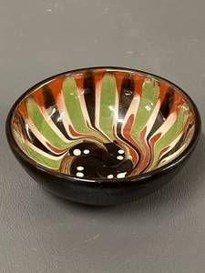 lot 54 image: Antique German Handcrafted Multicolor Ceramic Decorative Bowl Swirl Pattern