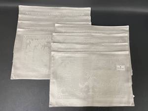lot 87 image: Waterford Set of Elegant Damask Table Placemats in Cotton and Polyester Blend