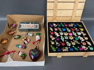 lot 128 image: Glass Small Figural Christmas Ornaments Collection
