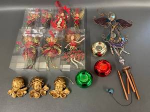 lot 129 image: Elegant Wind Chime, Christmas Fairies Set and Decorations