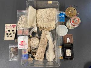 lot 136 image: Vintage Sewing Craft Collection Lace, Buttons, Pins