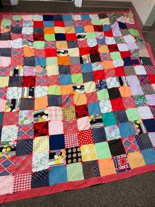 lot 152 image: Vintage Colorful Patchwork Quilt, 8x7