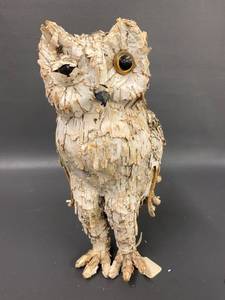 lot 43B image: Handcrafted Birch Bark Owl Sculpture