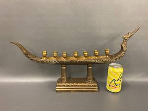 lot 60B image: Vintage Brass Boat Candle Holder 8 Cup