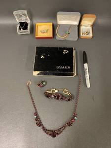 lot 69B image: Vintage Jewelry Lot with Zales Pieces
