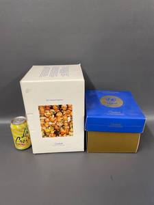 lot 95B image: 2 Larger Boxed Goebel M.I. Hummel Figurines Set