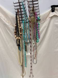 lot 5A image: Assorted Fashion Necklace Lot Colorful Beaded Jewelry Mixed Styles