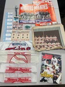 lot 13A image: Minnesota Twins 19871991 World Series Memorabilia incl. Ticket Stubs Lot
