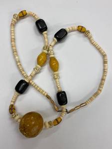 lot 18K image: Vintage Sterling Silver Beaded Necklace with Unique Organic Stones incl. Amber