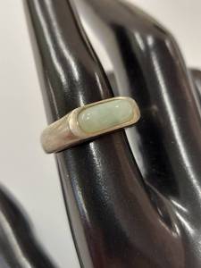 lot 34K image: Vintage Sterling Silver Jade Ring with 925 Mark