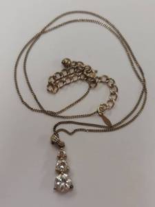 lot 42K image: Sterling Silver Necklace Chain with Avon Triple Stone Drop Design Pendant