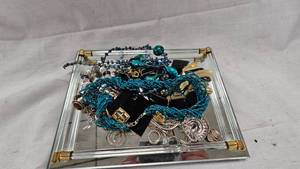 CostumeVintage Jewelry