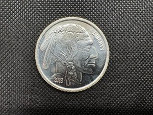 lot 30 image: 2013 BU 1 oz silver round with Buffalo Design