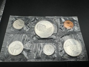 lot 50 image: Silver 1965 Canada Proof Set