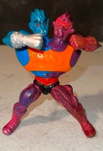 lot 29 image: 1980s MOTU Two Bad Masters of the Universe Vintage Rare ROUND BACK