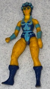 lot 44 image: Vintage 1981 Evil Lyn Action Figure Masters of the Universe He-man Mattel