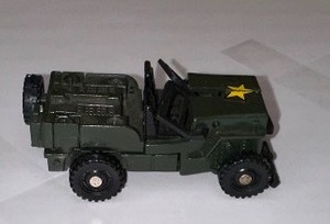 lot 113 image: 1983 Bandai G1 Renegade Gobots GEEPER CREEPERJEEP MR-28 Robot Popy Tonka Go Bot
