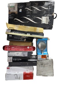 lot 148 image: Lot of Faucets #3