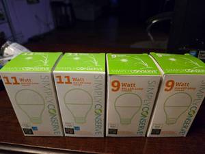 lot 54 image: Lot of 4 Simply Conserve LED Lights (2 x 9-Watt and 2 x 11-Watt)  Brand New