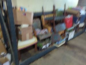 lot 7 image: Mixed Lot of Vintage Furniture and Household Items