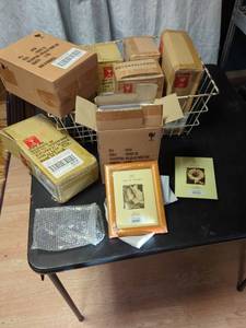 lot 12 image: Collection of Photo Frames - 5x7 Size