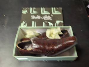 lot 19 image: Like New Pair of Brown Leather Dress Shoes by Steve Madden