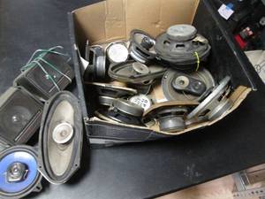 lot 77 image: Collection of Vintage Speakers - Assorted Sizes and Styles