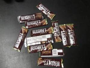 lot 185 image: Assorted Hersheys Chocolate Bars - 15 total