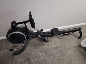 lot 46 image: Pro-Form 750R Rower Note power jack has fallen into the machine