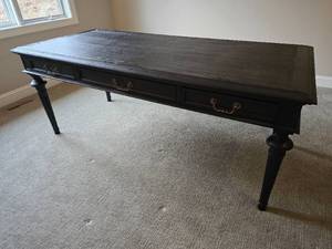lot 57 image: Stunning Dark Finish Broad Writing Desk