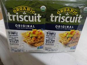 12 ct 9 oz boxes Triscuit Organic C...