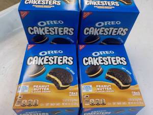4 ct 5.2 oz boxes Oreo Cakesters Pe...