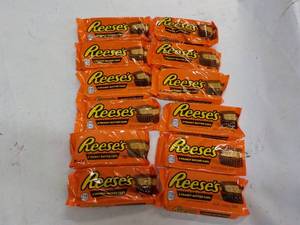 Reeses Candy - in date...