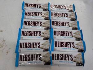 Hersheys Candy - past best date...