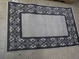 29 x 43 Accent Rug...