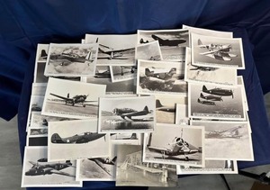 lot 21 image: Vintage 23 count Aviation Postcards Collection