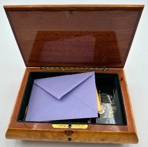 lot 74 image: Musical Jewelry Box