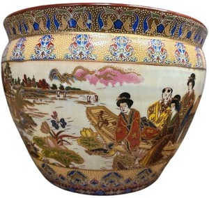 lot 137 image: Chinese Porcelain Fishbowl Plantar