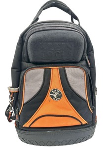 lot 102 image: Klein Tools Heavy Duty Backpack