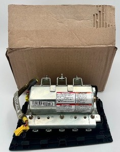 lot 140 image: Acura RSX Type S passenger side air bag motor 2000-2006