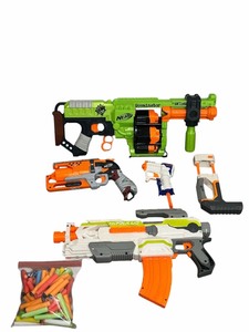 lot 106 image: Nerf Gun Bundle