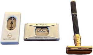 lot 212 image: Vintage 1969 Gillette Razor