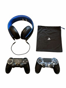 lot 99 image: PlayStation 4 Gaming Bundle