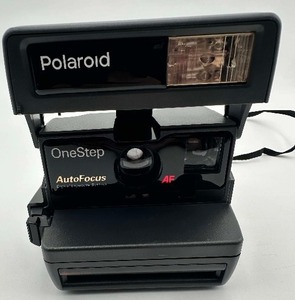 lot 236 image: Polaroid 600 One Step Autofocus 600 Instant Film Camera