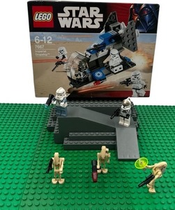 lot 151 image: BRAND NEW IN BOX, SEALED, WITH RARE EXTRAS INCLUDED Star Wars Lego 7667