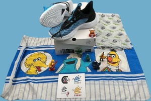 lot 195 image: Under Armour Curry Flow Sesame Street Cookie Monster Size 14 Bundle