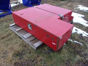 Behind Cab Fuel TankHydraulic TankToolBox Combo
