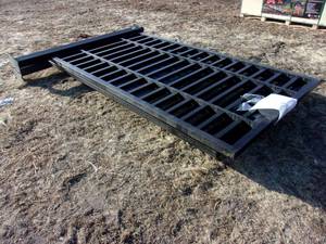 Set of 10 Driveway Gates WPosts and Hardware